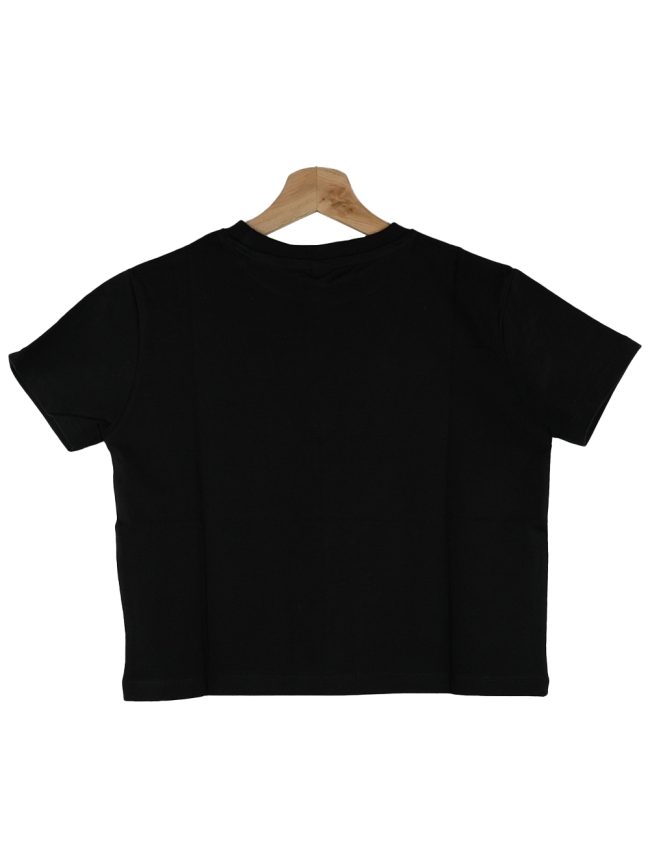 Effortless Chic - Black Crop Top - Image 3